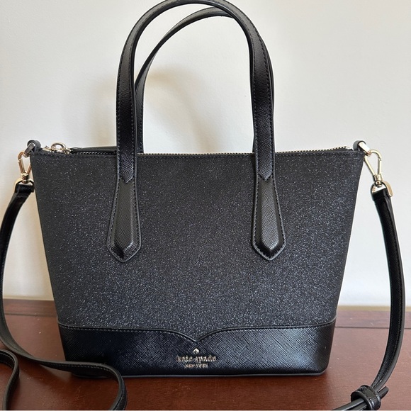 kate spade Handbags - PRISTINE♠️LNWOT Kate Spade Lola Glitter Satchel Crossbody Bag Black Strap